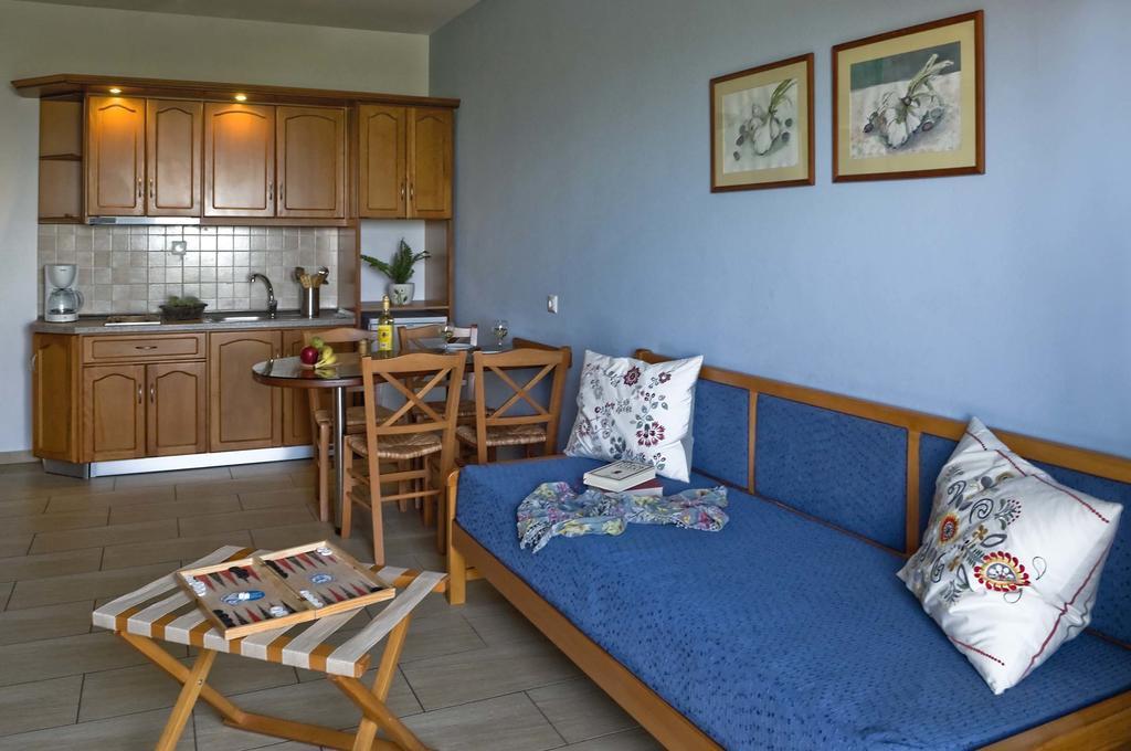 Hotel Apartments Sikia Като-Гацеа Номер фото